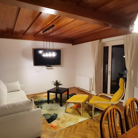 Apartma Zerjav