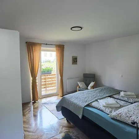 Apartma Zerjav